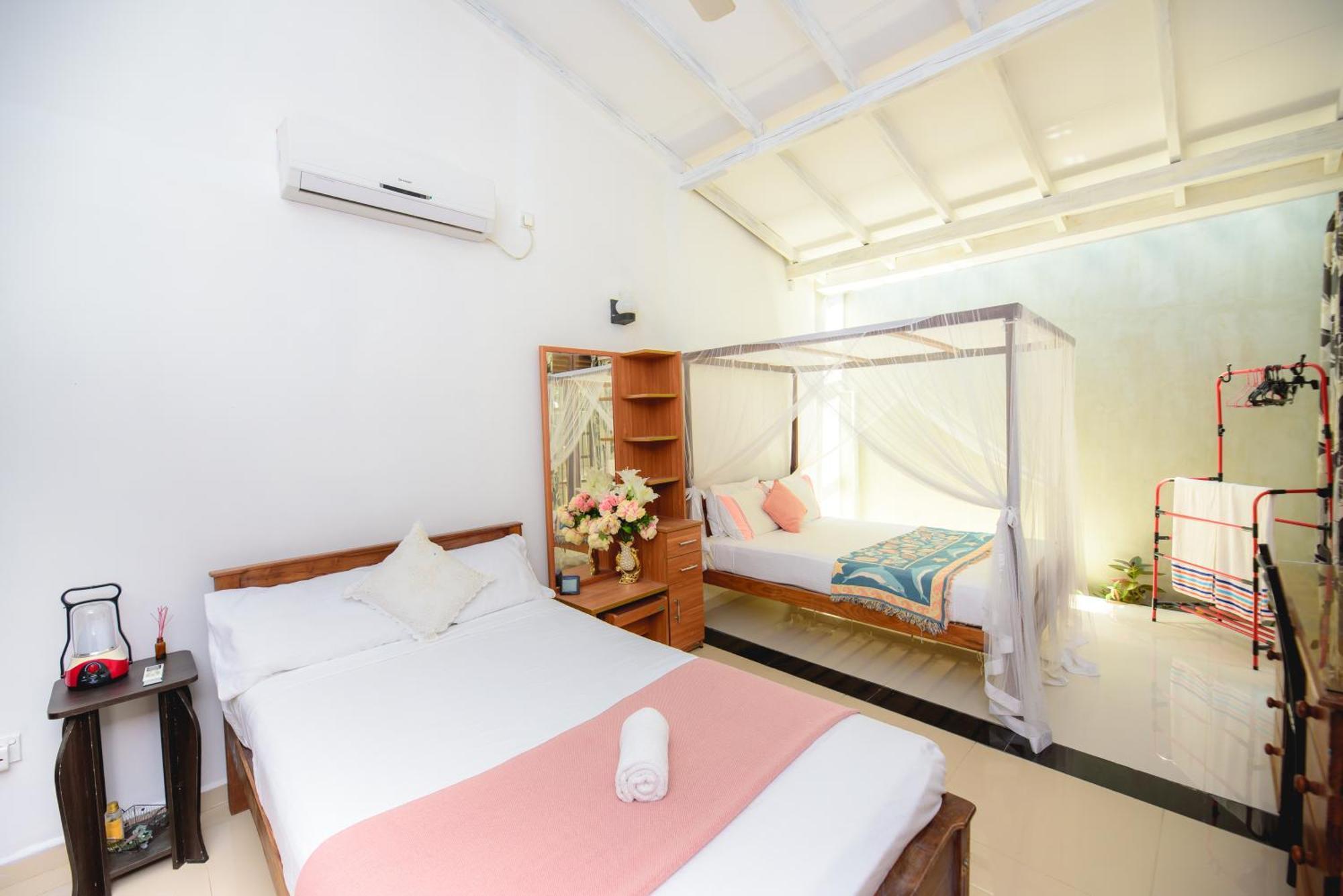 Vero Homestay Galle- Your Home Away From Home! Exterior photo